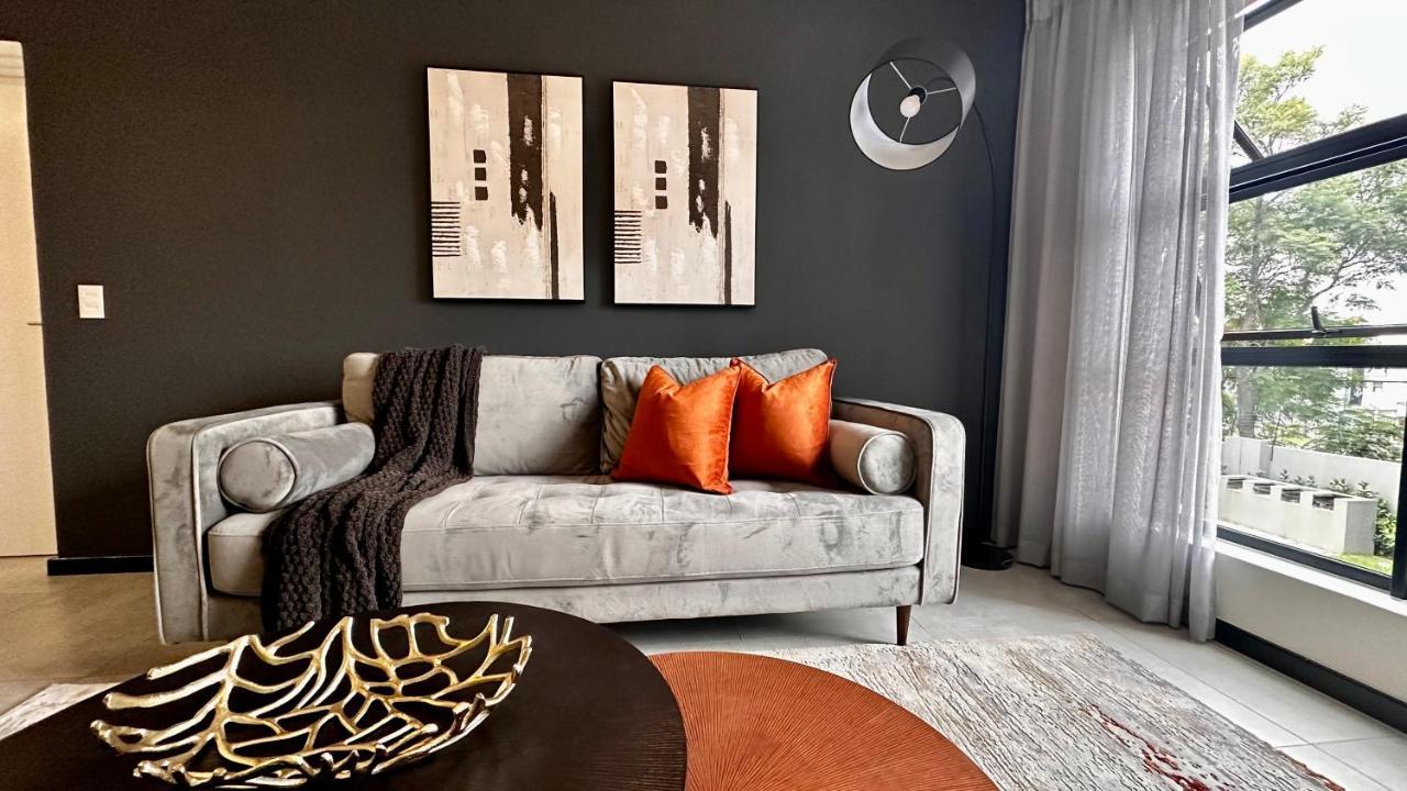 Stylish Executive Apartment With Power Backup Йоганнесбурґ Екстер'єр фото